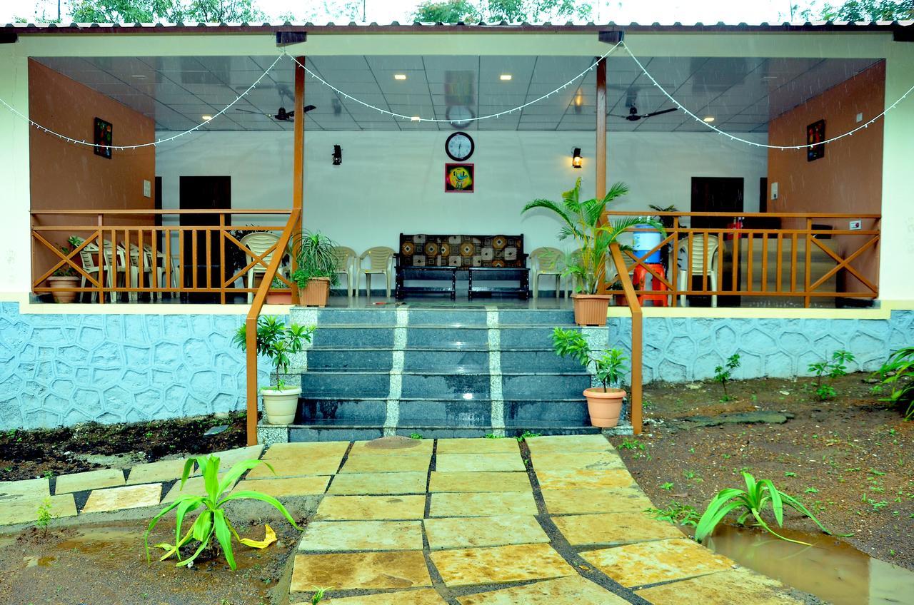 Prakruti Agro Farm Hotel Jawhar Luaran gambar