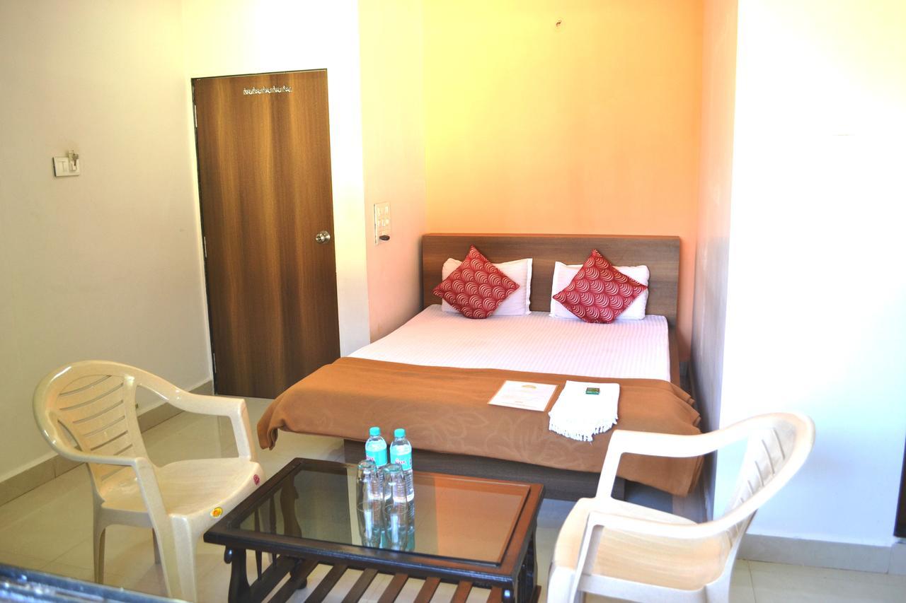 Prakruti Agro Farm Hotel Jawhar Luaran gambar