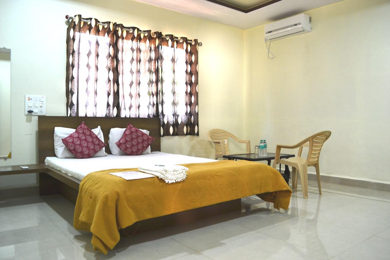 Prakruti Agro Farm Hotel Jawhar Luaran gambar